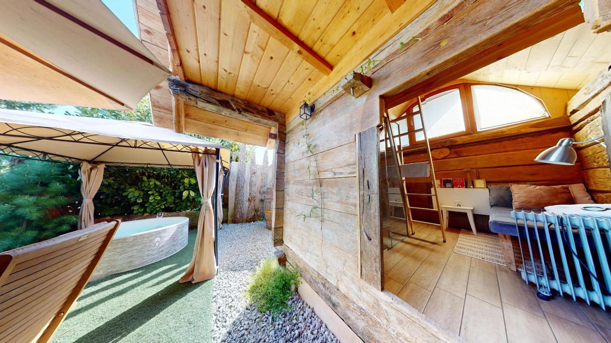 Resort Hisa Ida - Apartments With Hot Tub And Sauna Ivancna Gorica Szoba fotó