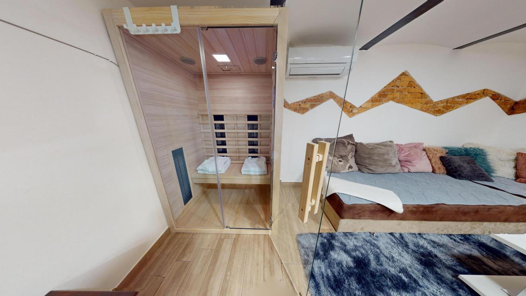 Resort Hisa Ida - Apartments With Hot Tub And Sauna Ivancna Gorica Szoba fotó