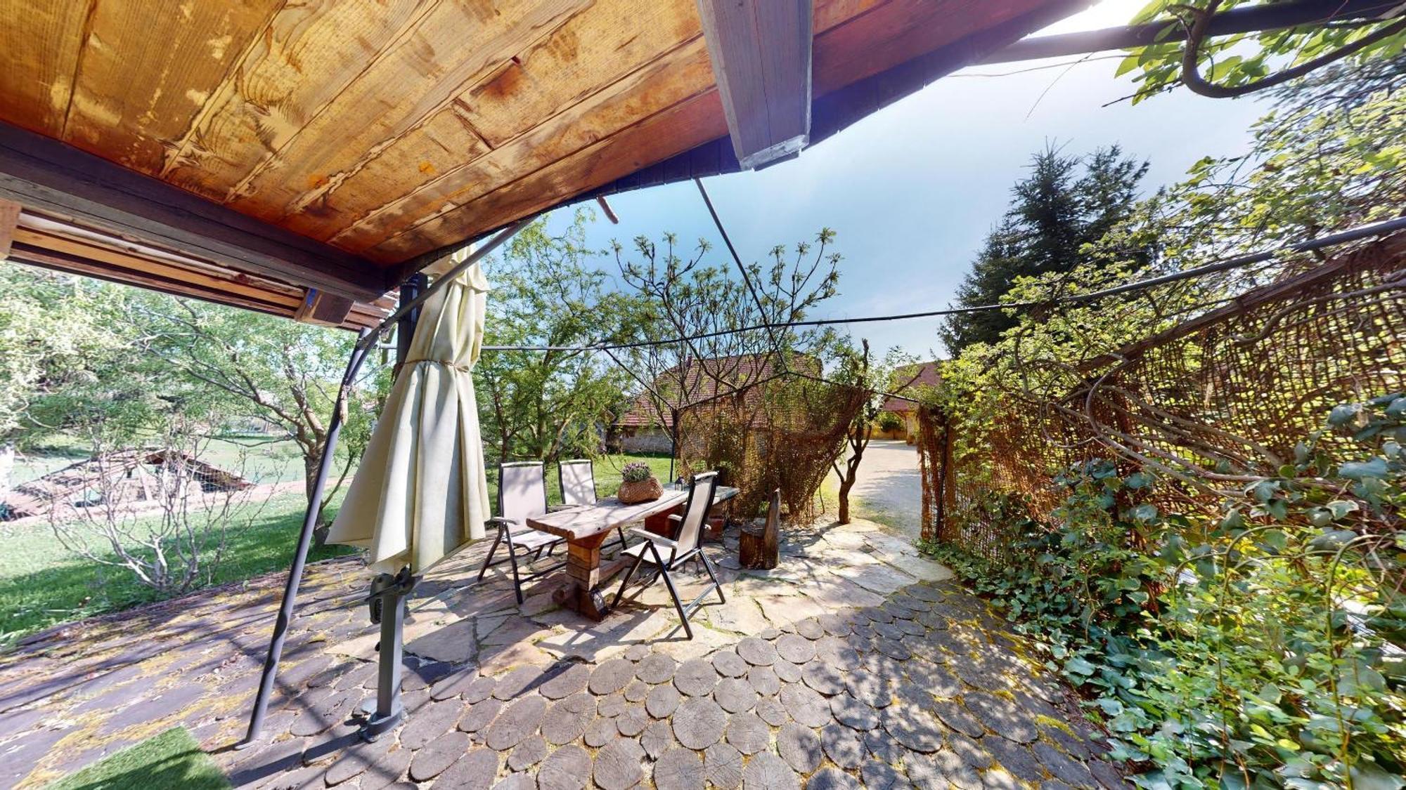Resort Hisa Ida - Apartments With Hot Tub And Sauna Ivancna Gorica Kültér fotó